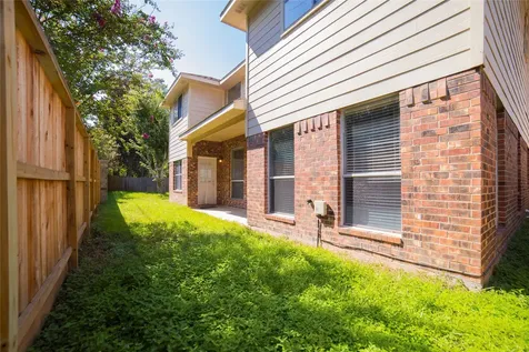 10035 Magnolia Way Houston TX 77070