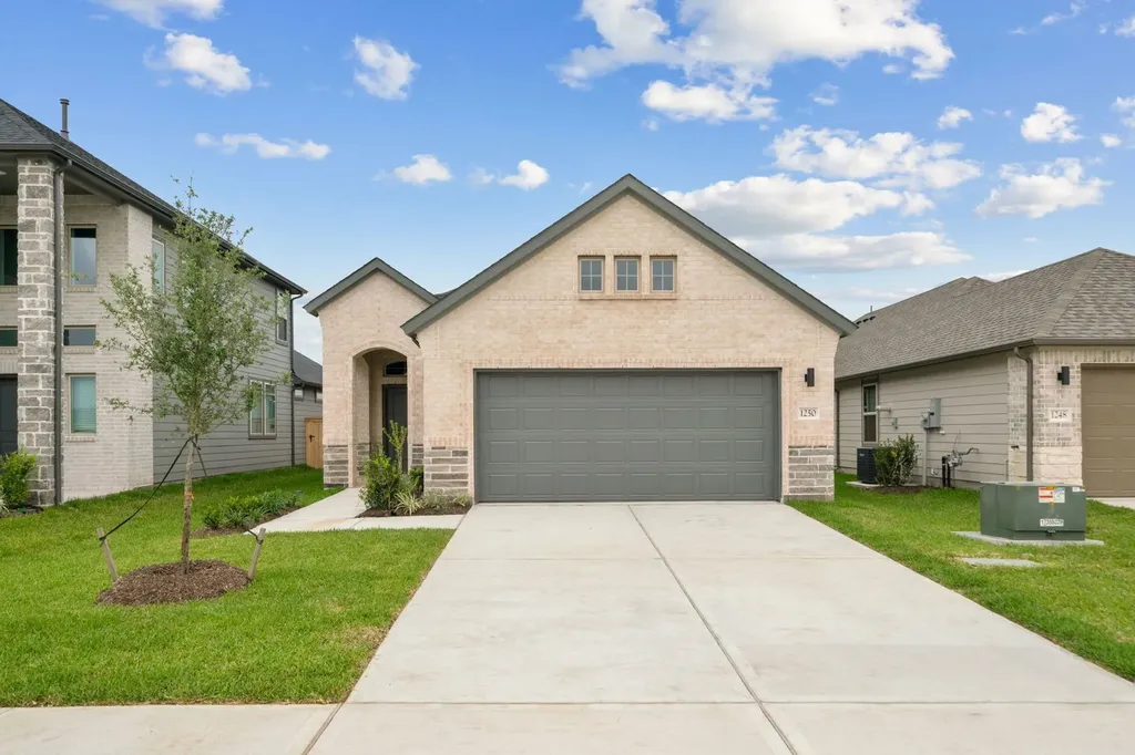 1250 Minorca Street Huffman TX 77336