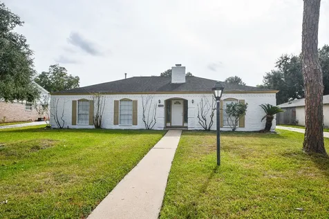 3327 Springhill Drive Missouri City TX 77459