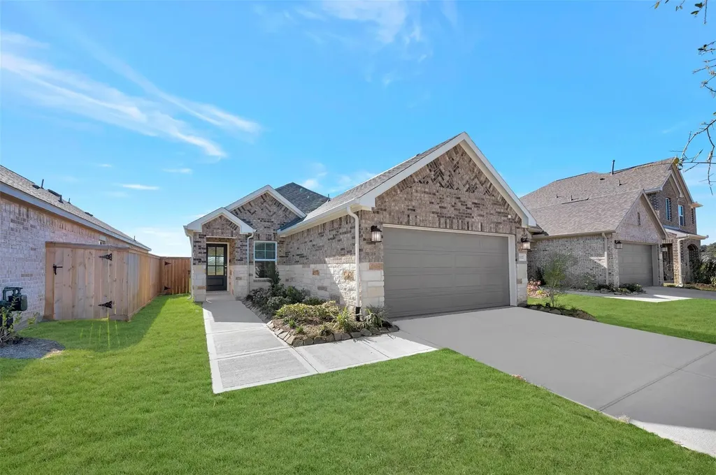 21227 Jacaranda Blossom Tomball TX 77377