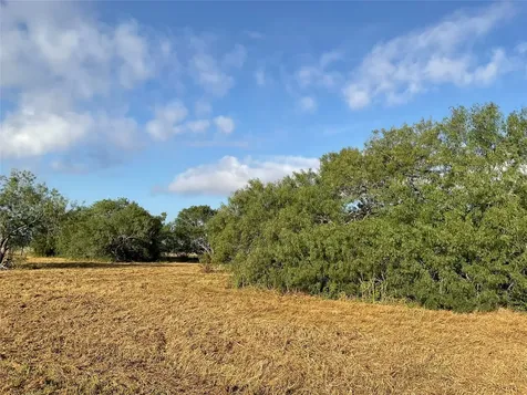 1932 Old Goliad Road Cuero TX 77954