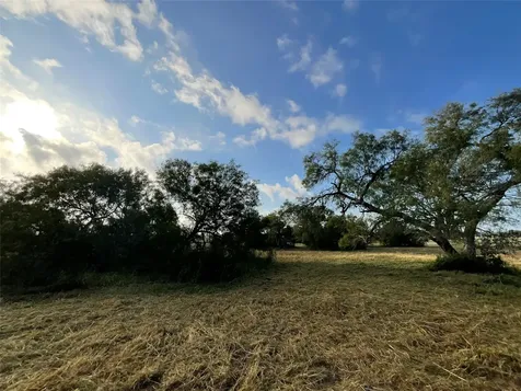 1932 Old Goliad Road Cuero TX 77954