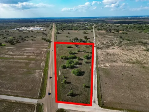 1932 Old Goliad Road Cuero TX 77954