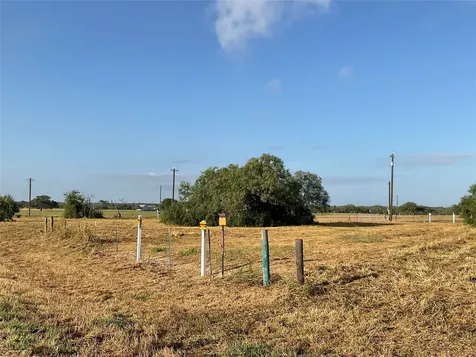 1932 Old Goliad Road Cuero TX 77954