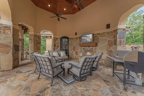 28322 Meadow Forest Magnolia TX 77355