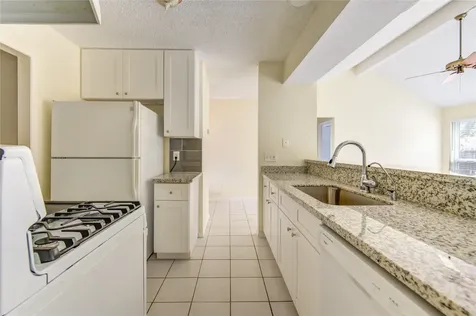 2927 Great Lakes Avenue Sugar Land TX 77479