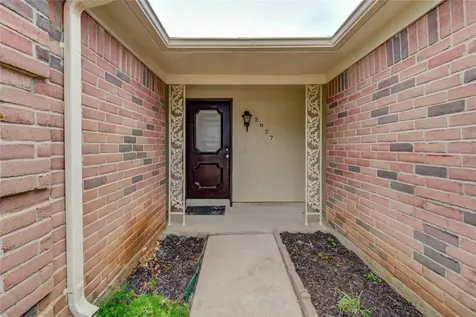 2927 Great Lakes Avenue Sugar Land TX 77479