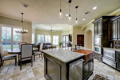 4434 Chateau Creek Way Spring TX 77386