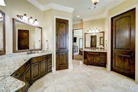 4434 Chateau Creek Way Spring TX 77386
