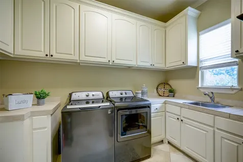 4434 Chateau Creek Way Spring TX 77386
