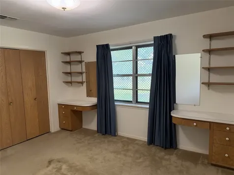 701 Herder Avenue Schulenburg TX 78956