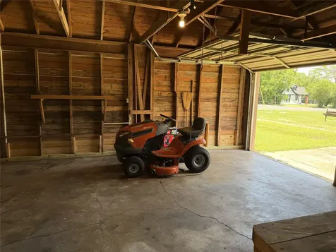 701 Herder Avenue Schulenburg TX 78956