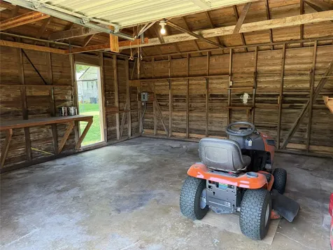 701 Herder Avenue Schulenburg TX 78956