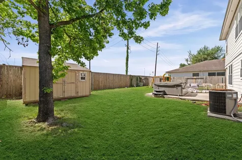 618 Cypresswood Trace Spring TX 77373
