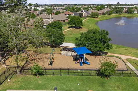 618 Cypresswood Trace Spring TX 77373