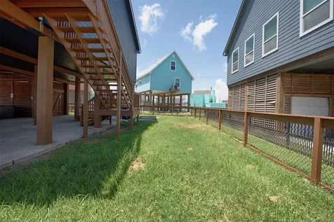 1922 Blue Water Highway Surfside Beach TX 77541
