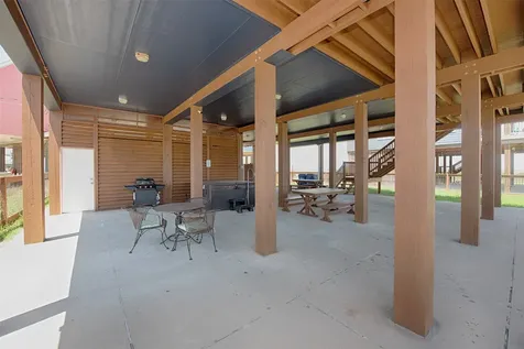 1922 Blue Water Highway Surfside Beach TX 77541