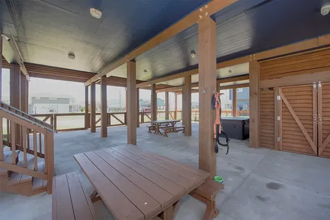 1922 Blue Water Highway Surfside Beach TX 77541