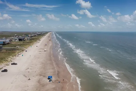 1922 Blue Water Highway Surfside Beach TX 77541