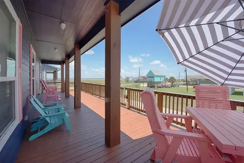 1922 Blue Water Highway Surfside Beach TX 77541