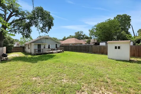 1459 Godwin Street Houston TX 77023
