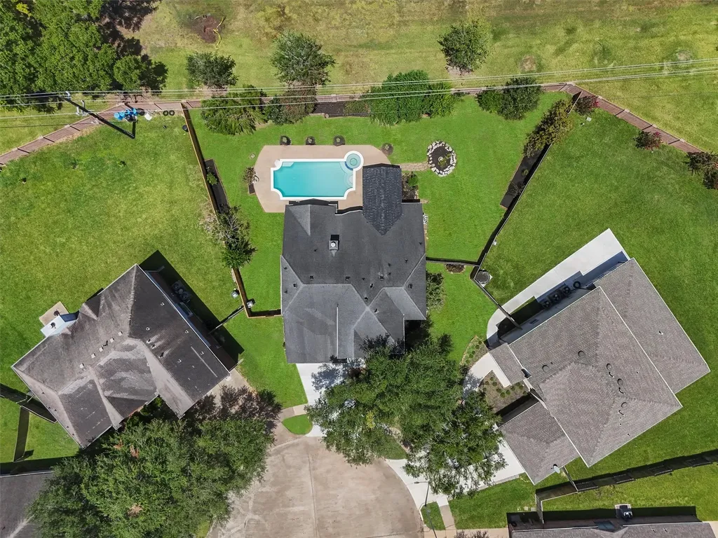 5703 Ashbury Trails Court Sugar Land TX 77479