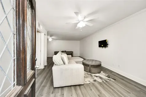 3131 Cummins Street 71 Houston TX 77027