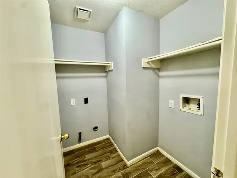 16214 Mission Glen Drive Houston TX 77083