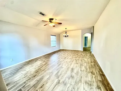16214 Mission Glen Drive Houston TX 77083