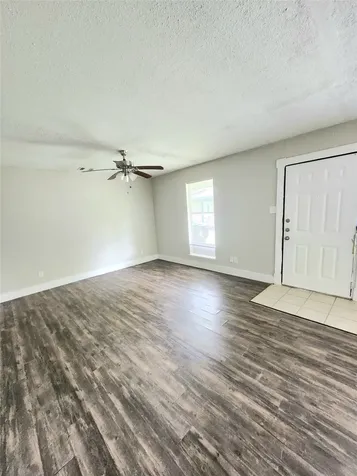 9110 Kentshire Drive B Houston TX 77078