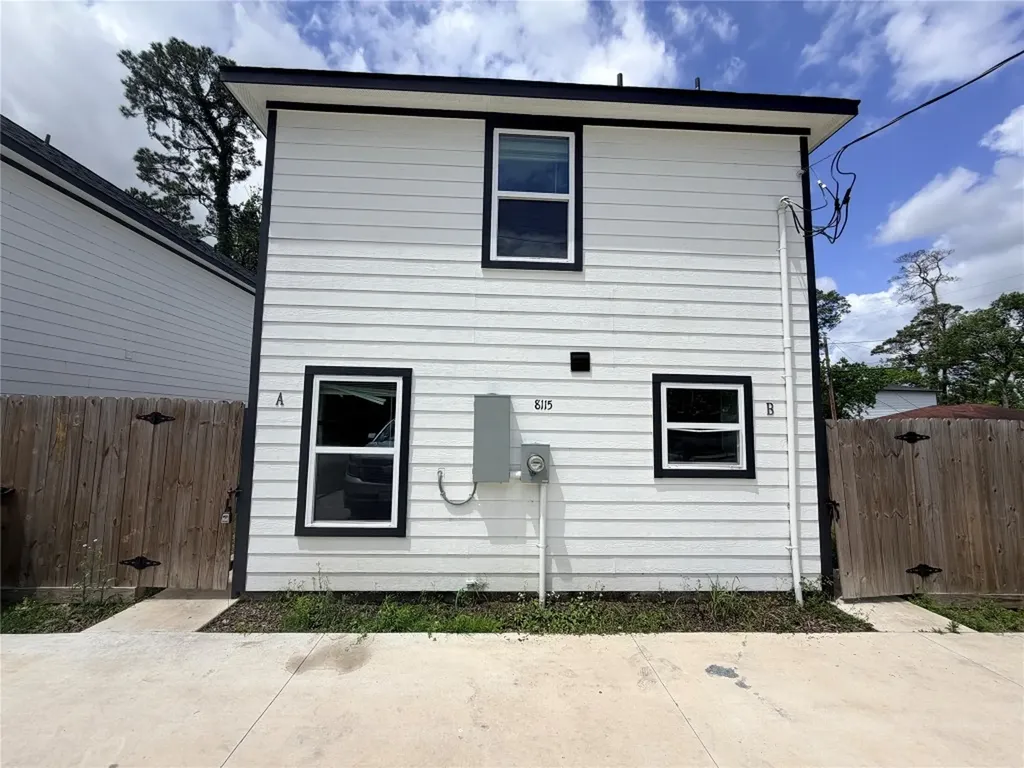 8115 Denton Street A Houston TX 77028