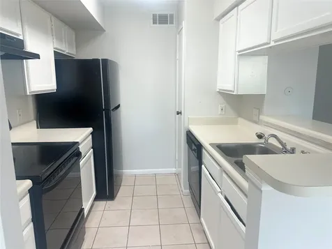 2120 El Paseo Street 1301 Houston TX 77054