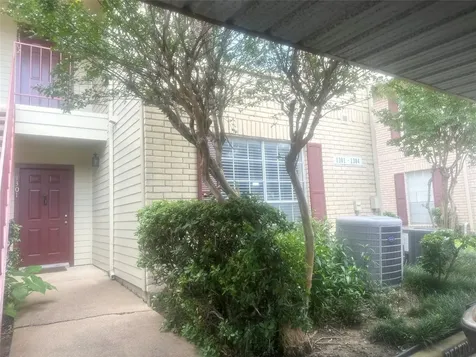 2120 El Paseo Street 1301 Houston TX 77054
