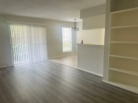 2120 El Paseo Street 1301 Houston TX 77054