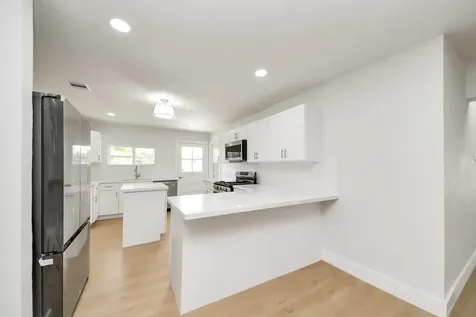 5455 N Crooked Creek Drive Houston TX 77017