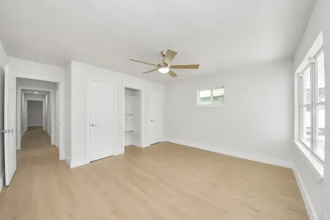 5455 N Crooked Creek Drive Houston TX 77017
