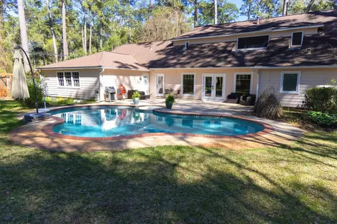 9 Kings Creek Drive Houston TX 77339
