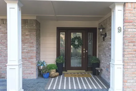 9 Kings Creek Drive Houston TX 77339