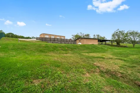10420 Us Hwy 190 W Point Blank TX 77364