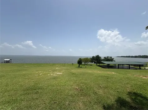 10420 Us Hwy 190 W Point Blank TX 77364
