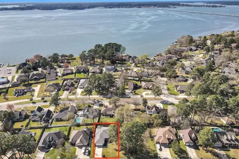12651 Capricornus Drive Willis TX 77318