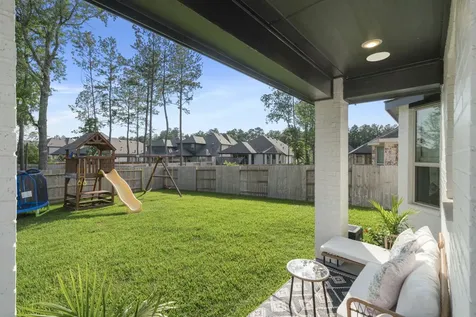 117 Hidden Peak Drive Montgomery TX 77316