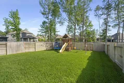 117 Hidden Peak Drive Montgomery TX 77316