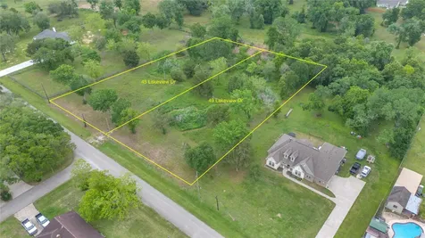 49 Lakeview Drive Alvin TX 77511