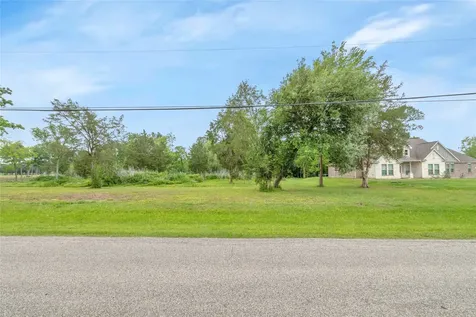 49 Lakeview Drive Alvin TX 77511