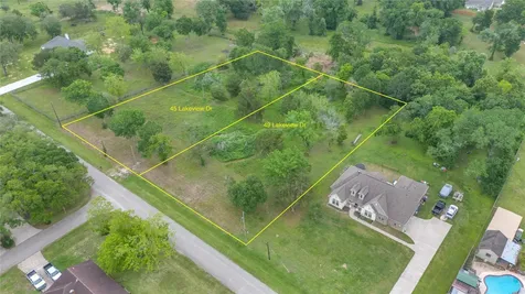 49 Lakeview Drive Alvin TX 77511