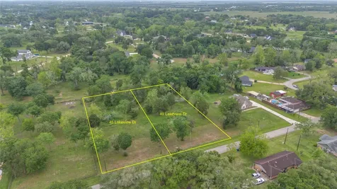 49 Lakeview Drive Alvin TX 77511