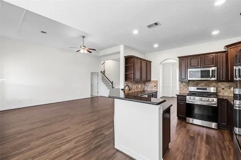 11711 Diamond Court Mont Belvieu TX 77535
