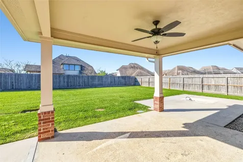11711 Diamond Court Mont Belvieu TX 77535