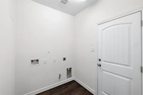 11711 Diamond Court Mont Belvieu TX 77535